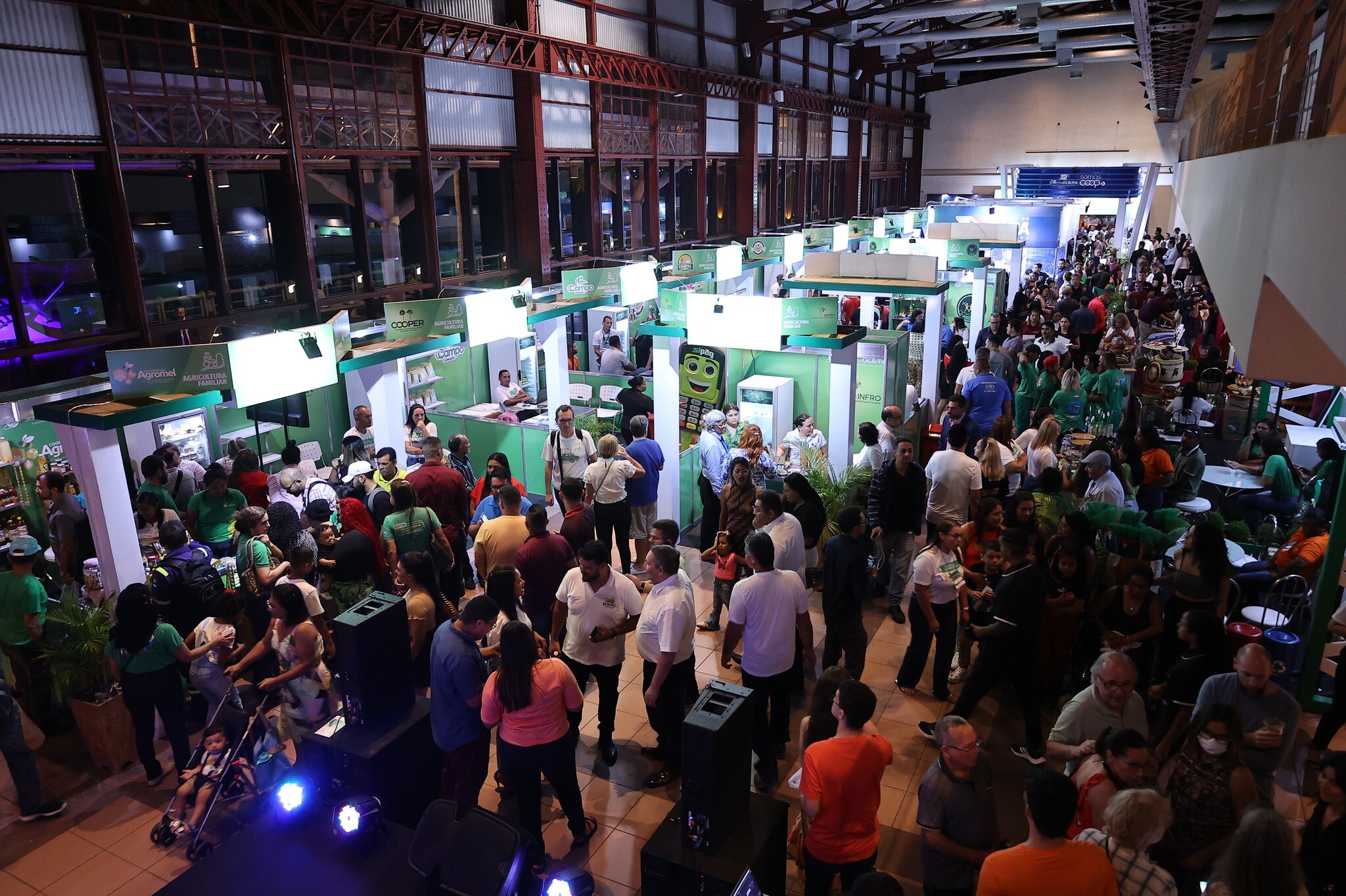 FENCOOP 2025 destaca produtos e serviços das cooperativas do estado