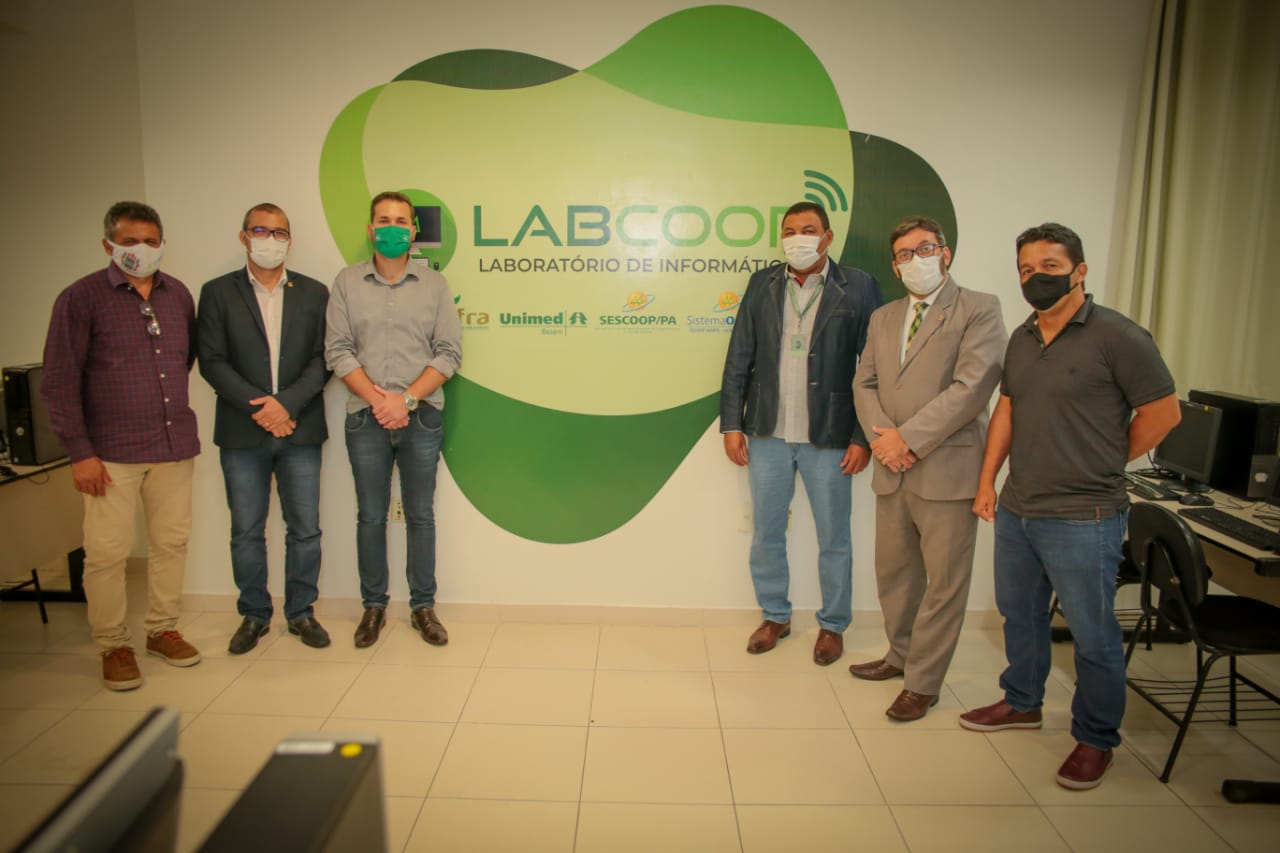 LabCoop OCB SESCOOP-PA Laboratório de Informática